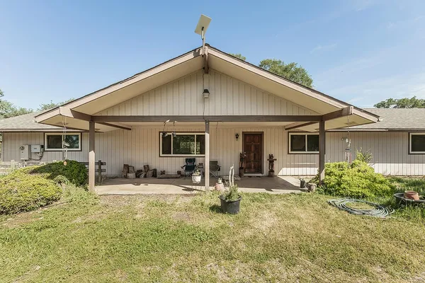 $695,000 | 26045 Pittman Hill Road, Clovis, CA 93619