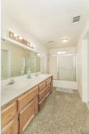 $695,000 | 26045 Pittman Hill Road, Clovis, CA 93619