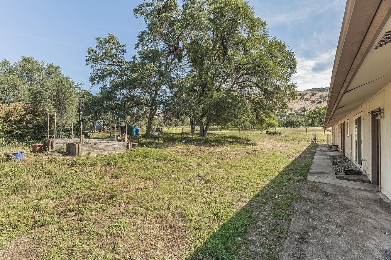 26045 Pittman Hill Road Clovis, CA 93619 - Photo 38 of 93