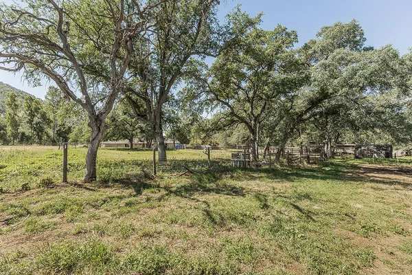 $695,000 | 26045 Pittman Hill Road, Clovis, CA 93619