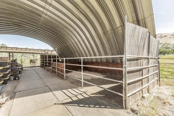 $695,000 | 26045 Pittman Hill Road, Clovis, CA 93619