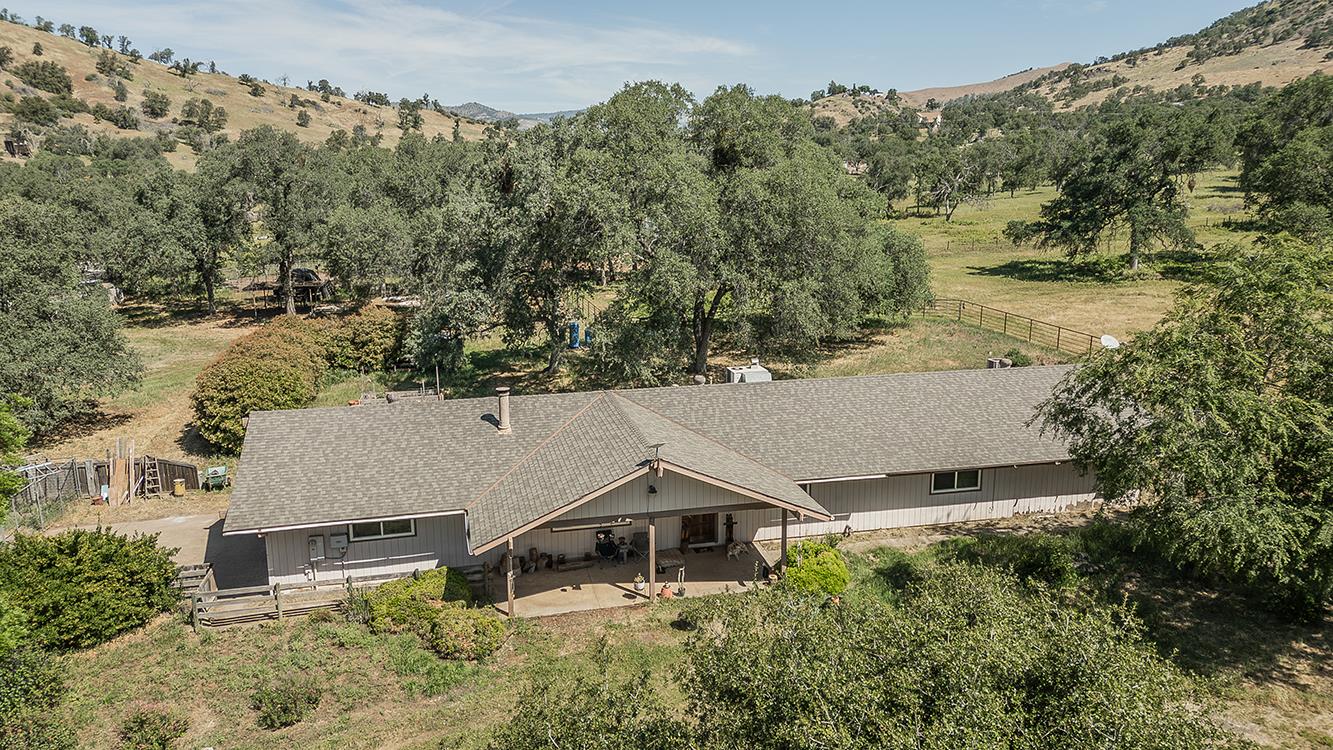 26045 Pittman Hill Road Clovis, CA 93619 - Photo 73 of 93 an aerial view of a house