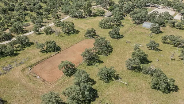 $695,000 | 26045 Pittman Hill Road, Clovis, CA 93619