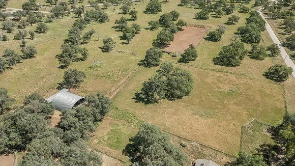 $695,000 | 26045 Pittman Hill Road, Clovis, CA 93619