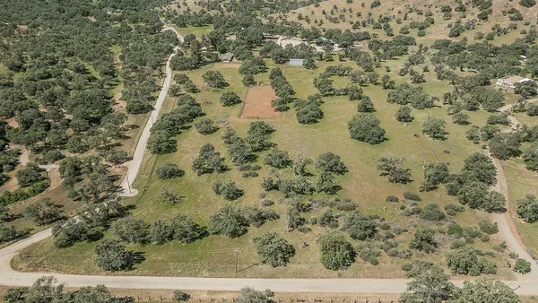 $695,000 | 26045 Pittman Hill Road, Clovis, CA 93619