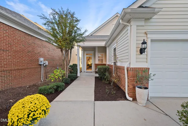 $485,000 | 105 Brookesby Court, Cary, NC 27519