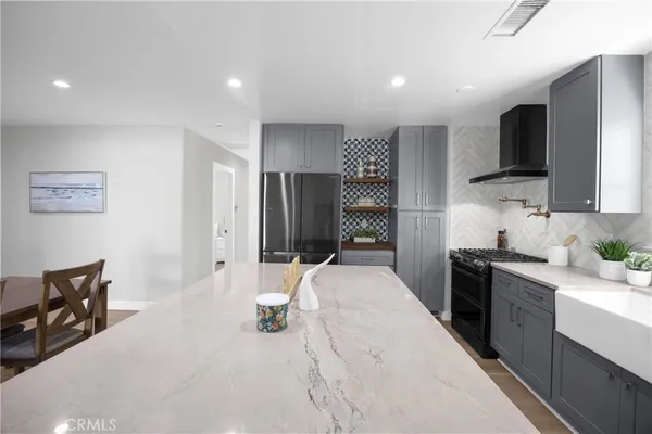 $1,350,000 | 8326 Fontainbleau Way, Cypress, CA 90630