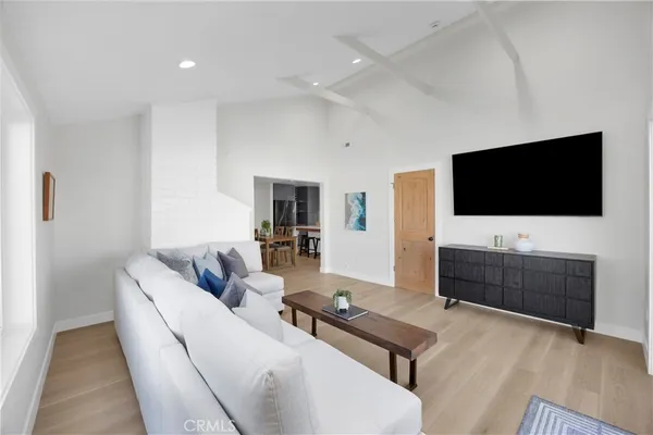 $1,350,000 | 8326 Fontainbleau Way, Cypress, CA 90630