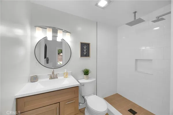 $1,350,000 | 8326 Fontainbleau Way, Cypress, CA 90630