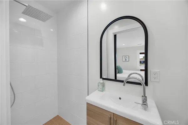 $1,350,000 | 8326 Fontainbleau Way, Cypress, CA 90630