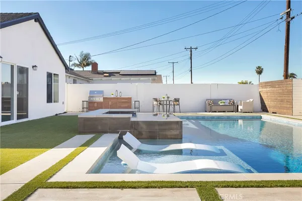 $1,350,000 | 8326 Fontainbleau Way, Cypress, CA 90630