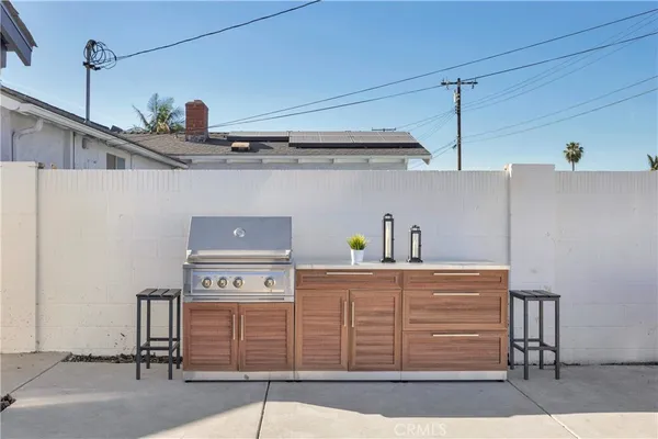 $1,350,000 | 8326 Fontainbleau Way, Cypress, CA 90630