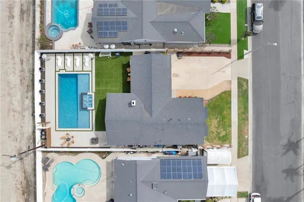 $1,350,000 | 8326 Fontainbleau Way, Cypress, CA 90630