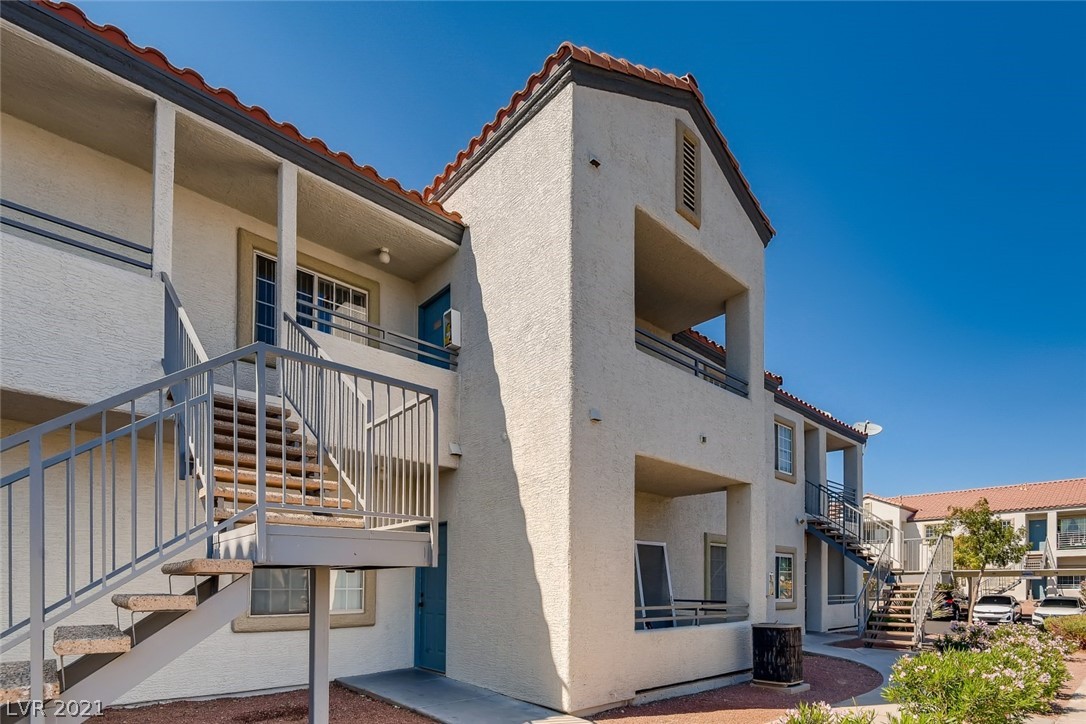 3318 North Decatur Boulevard, Unit 2143 Las Vegas, NV 89130 - Photo 1 of 27