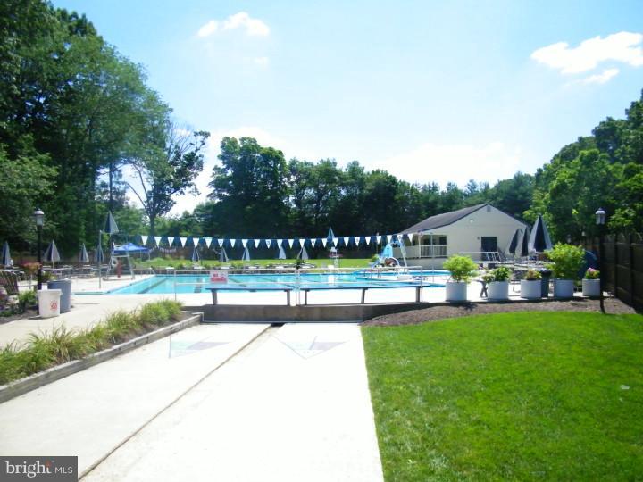 8 Rooftree Road Cherry Hill, NJ 08003 - Photo 13 of 17