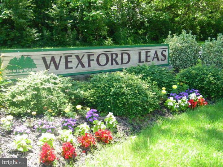 8 Rooftree Road Cherry Hill, NJ 08003 - Photo 17 of 17 Community Entrance