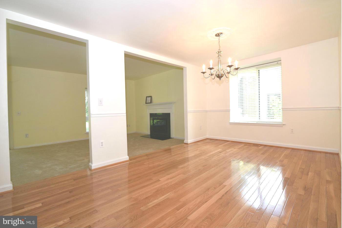 2121 Colts Neck Court Reston, VA 20191 - Photo 9 of 30 Great Space for Entertaining!