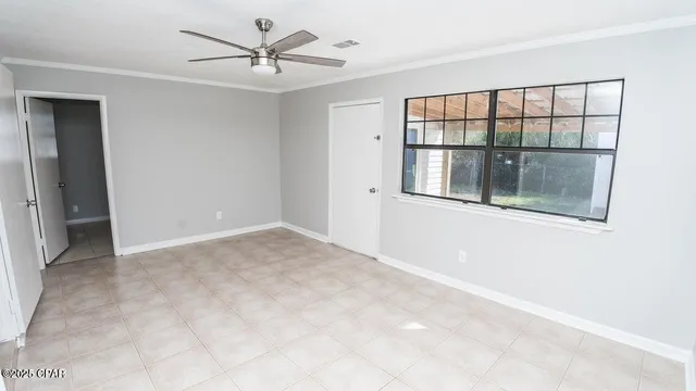 $2,100 | 247 Poinsettia Drive, Panama City Beach, FL 32413