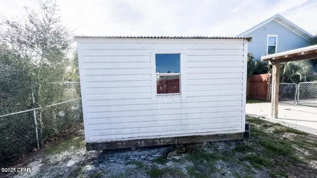 $2,100 | 247 Poinsettia Drive, Panama City Beach, FL 32413