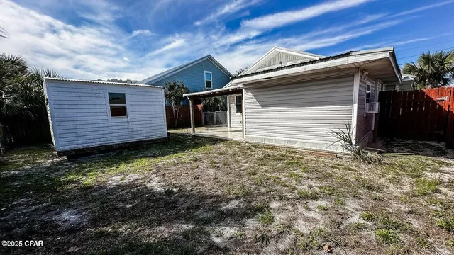 $2,100 | 247 Poinsettia Drive, Panama City Beach, FL 32413