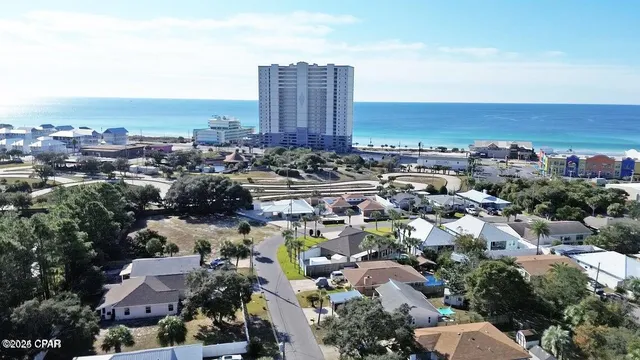 $2,100 | 247 Poinsettia Drive, Panama City Beach, FL 32413