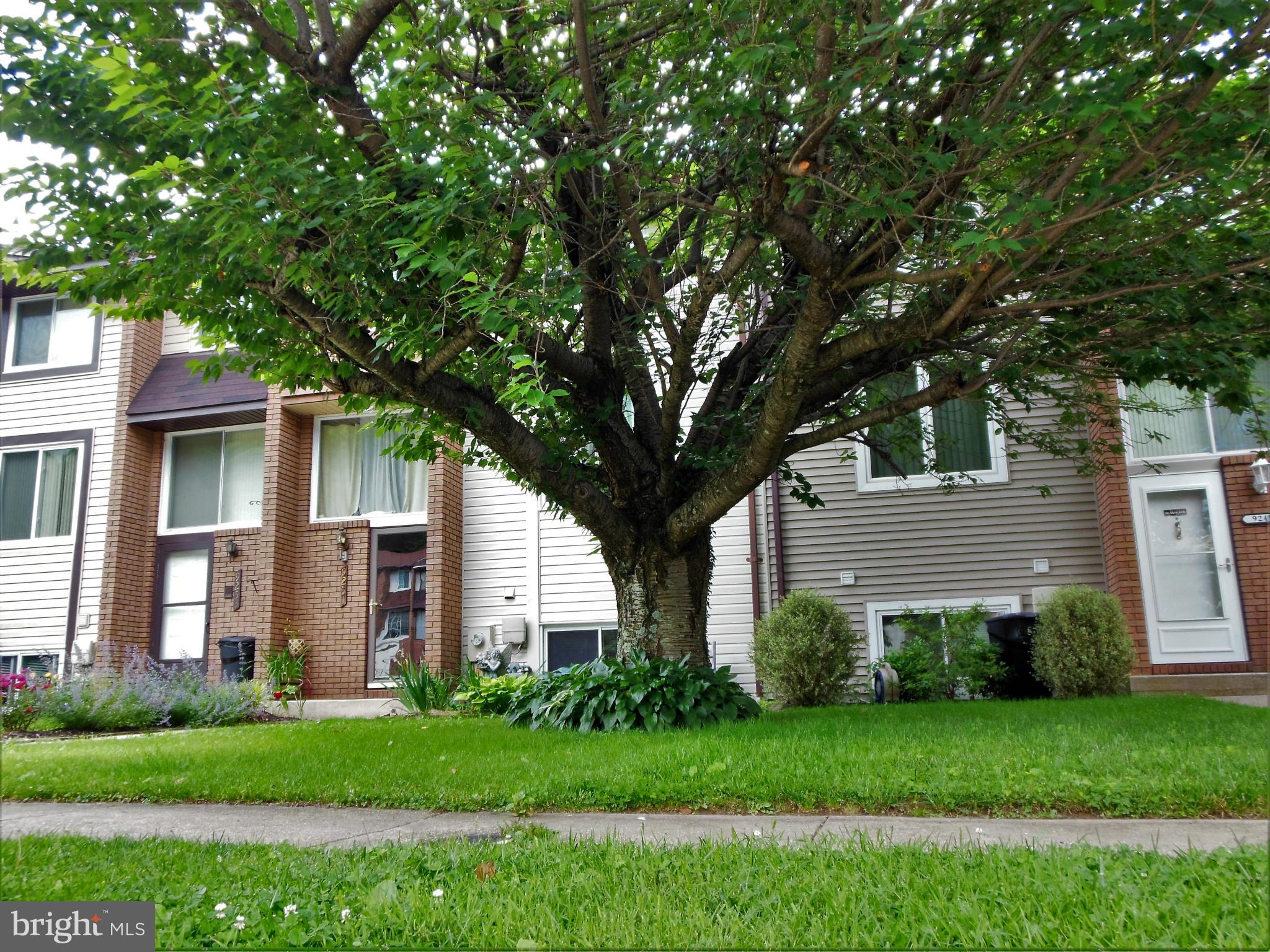 9251 Bellbeck Road Baltimore, MD 21234 - Photo 3 of 28 Exterior (Front)