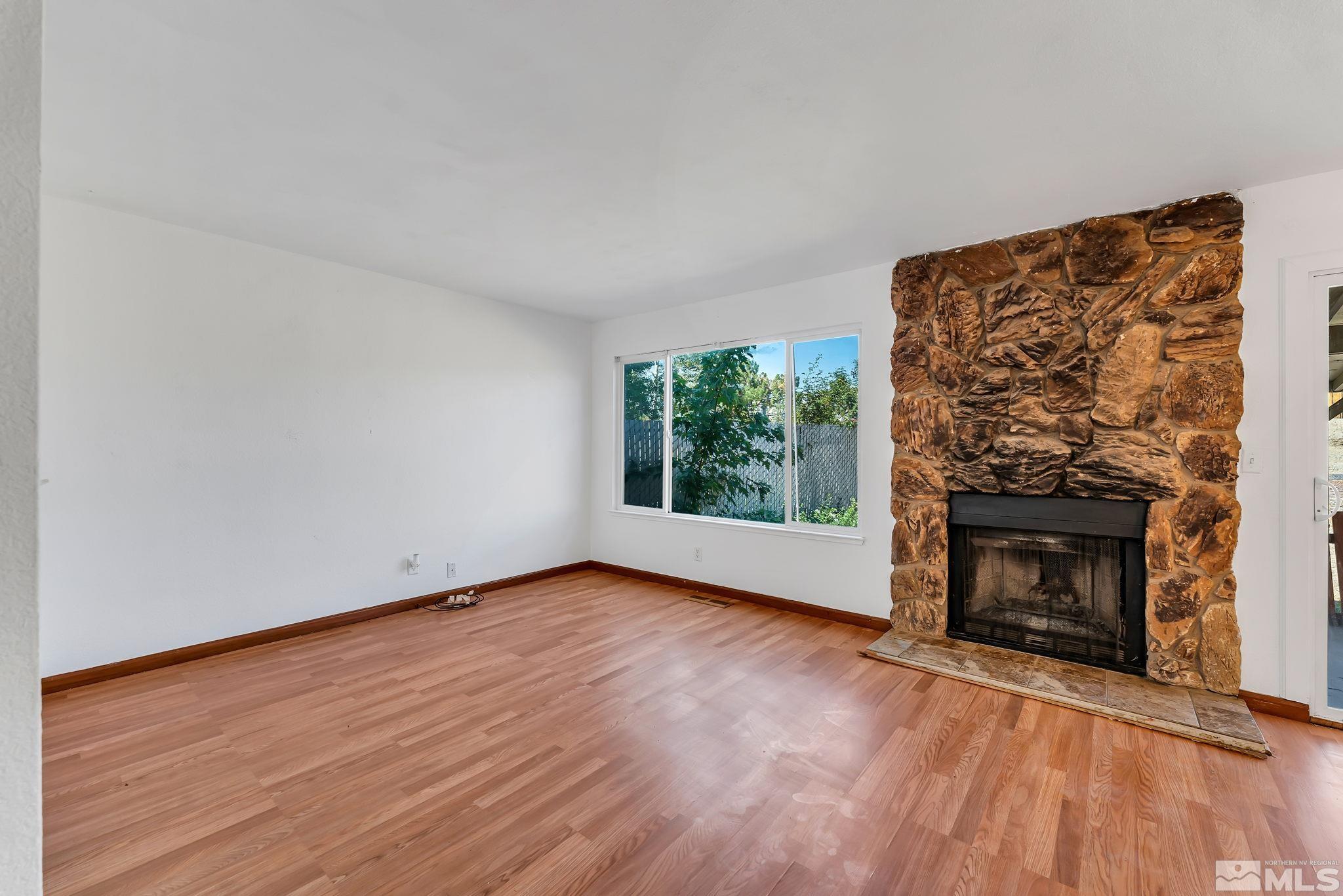 15033 Cuprite Street Reno, NV 89506 - Photo 3 of 31 Photo 3