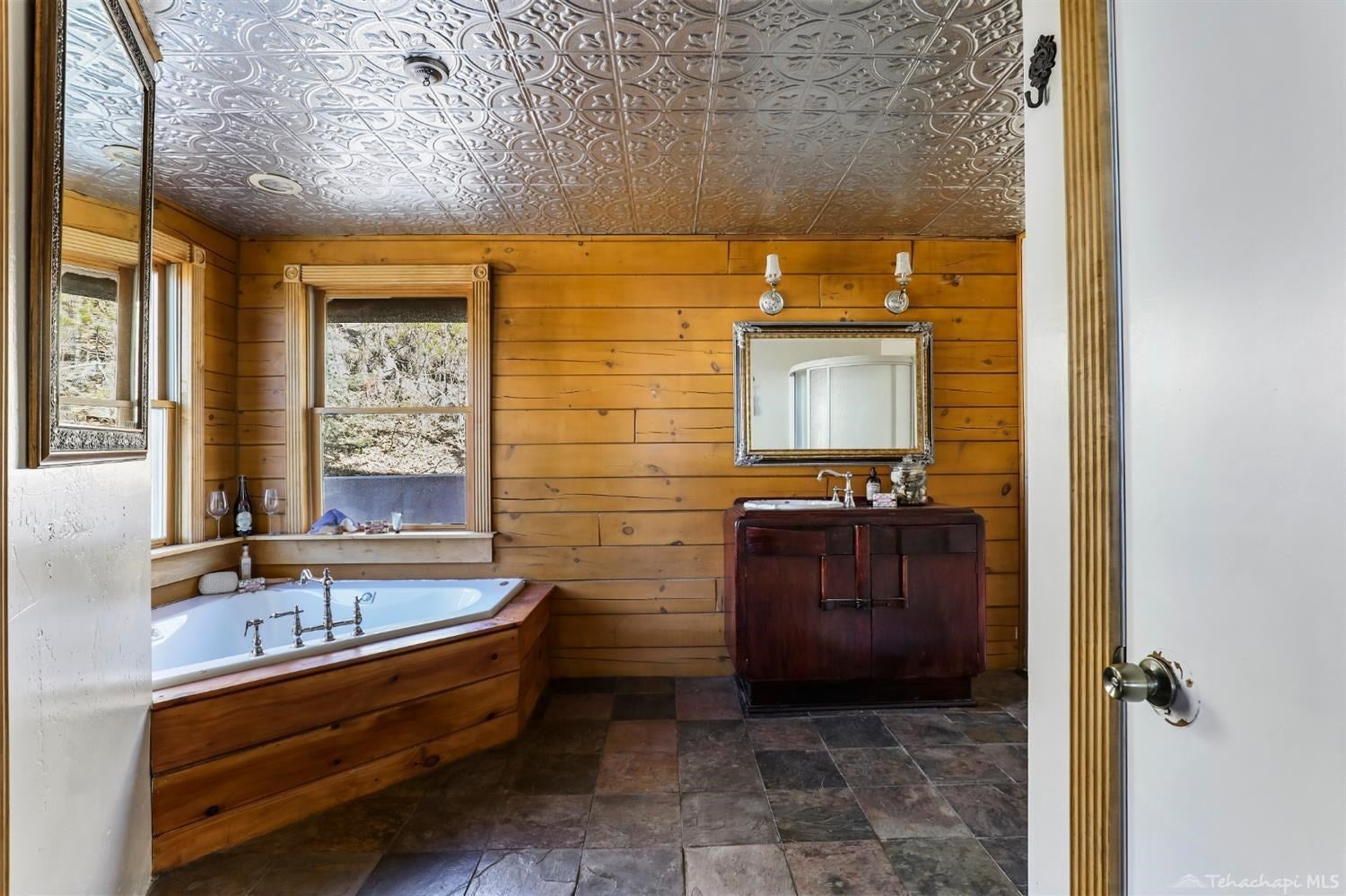 29800 Goldspike Road Tehachapi, CA 93561 - Photo 59 of 99 Gallery Image 59