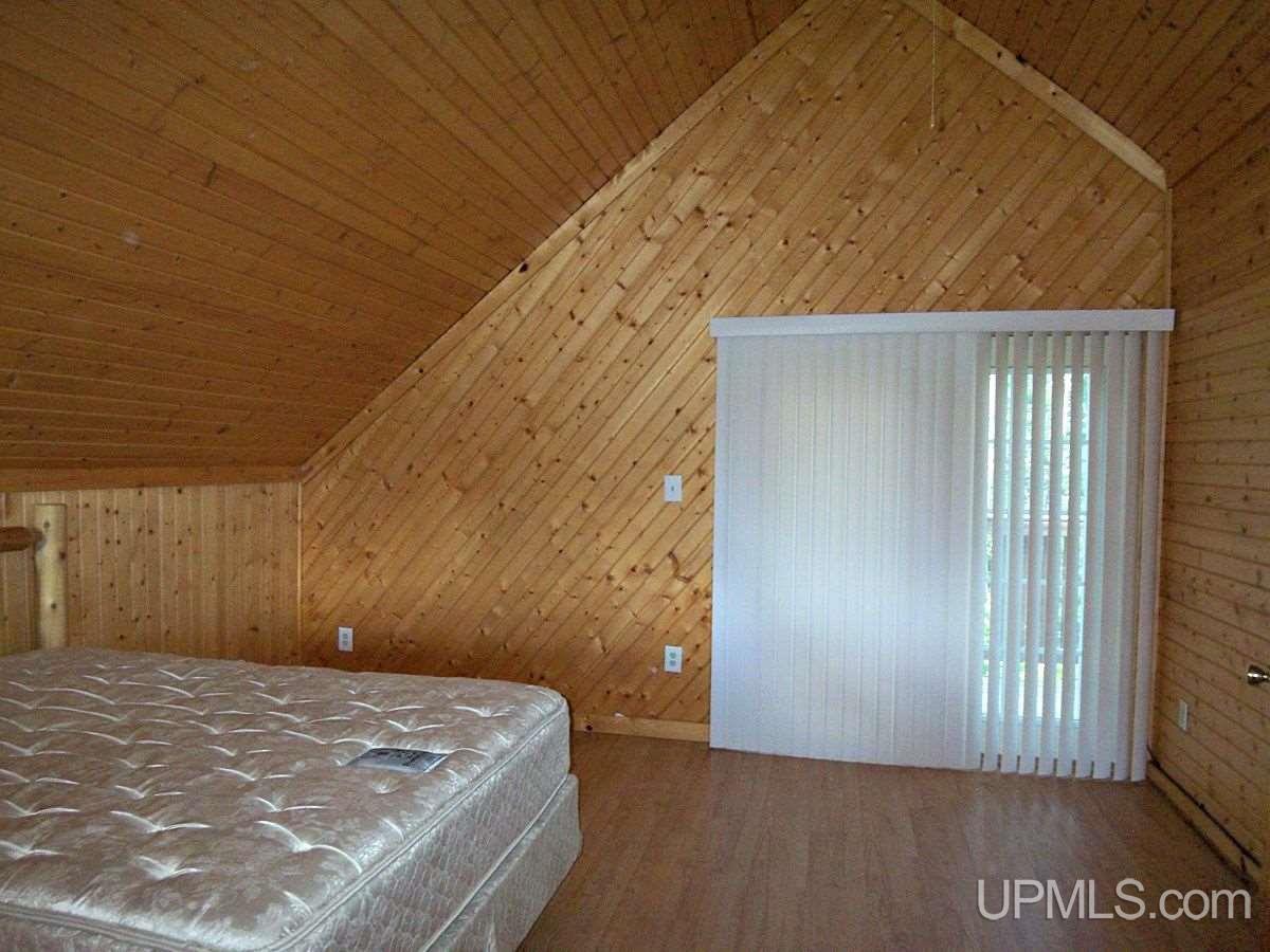 17835 North Holmes Junction Plat Road West Pembine, WI 54156 - Photo 11 of 29