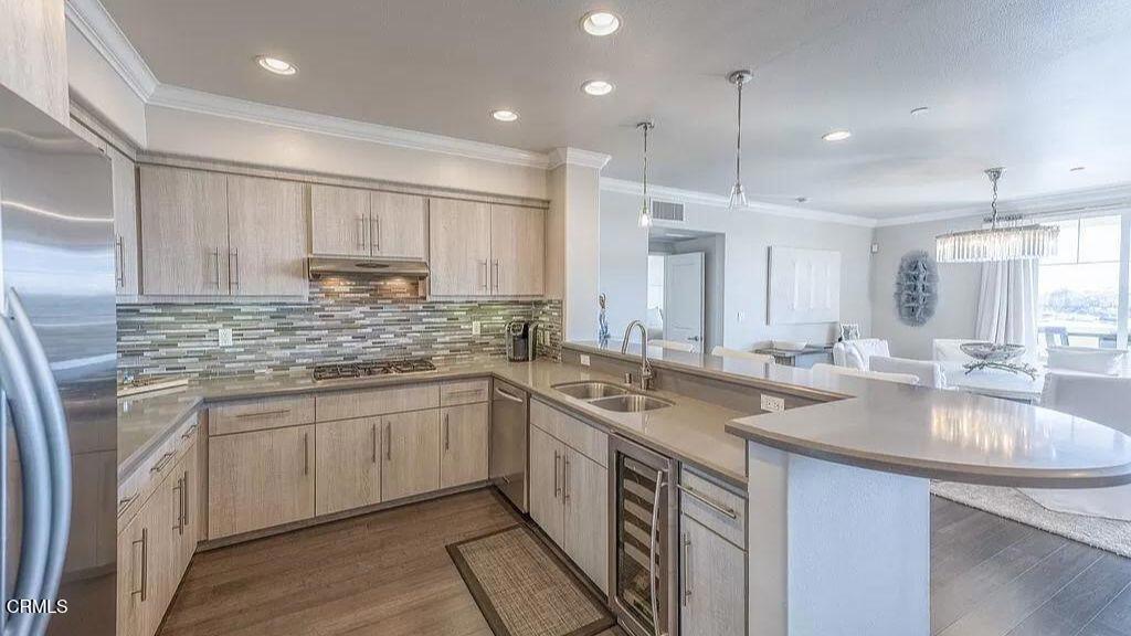 4346 Tradewinds Drive Oxnard, CA 93035 - Photo 11 of 34