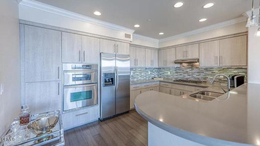 4346 Tradewinds Drive Oxnard, CA 93035 - Photo 12 of 34