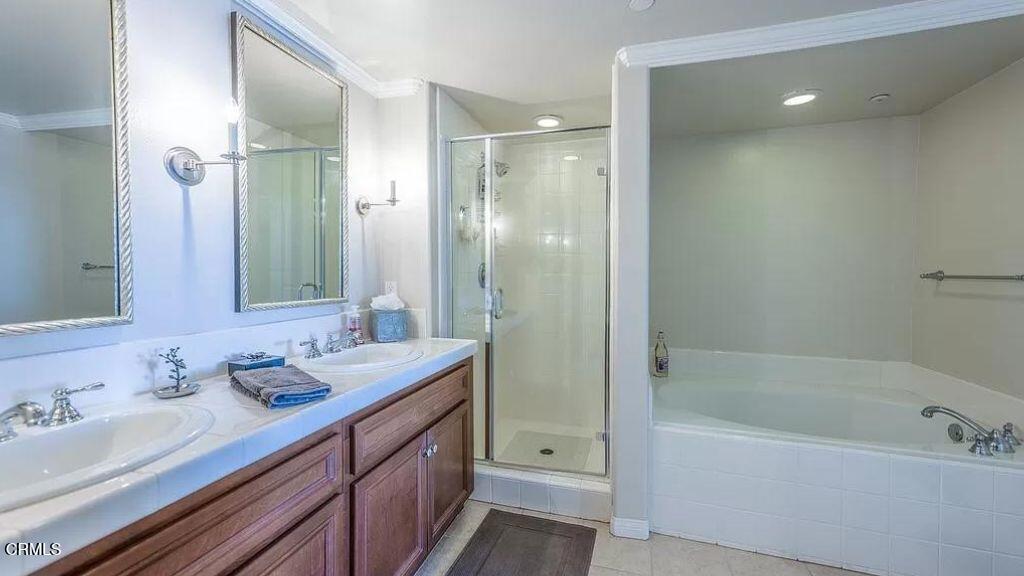 4346 Tradewinds Drive Oxnard, CA 93035 - Photo 21 of 34