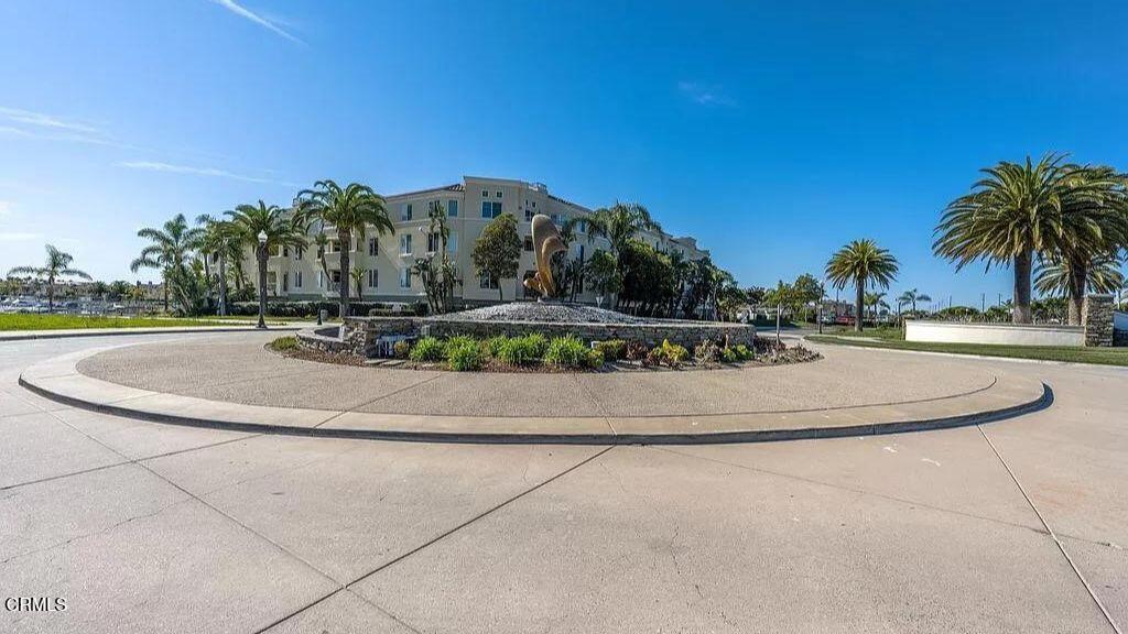 4346 Tradewinds Drive Oxnard, CA 93035 - Photo 27 of 34