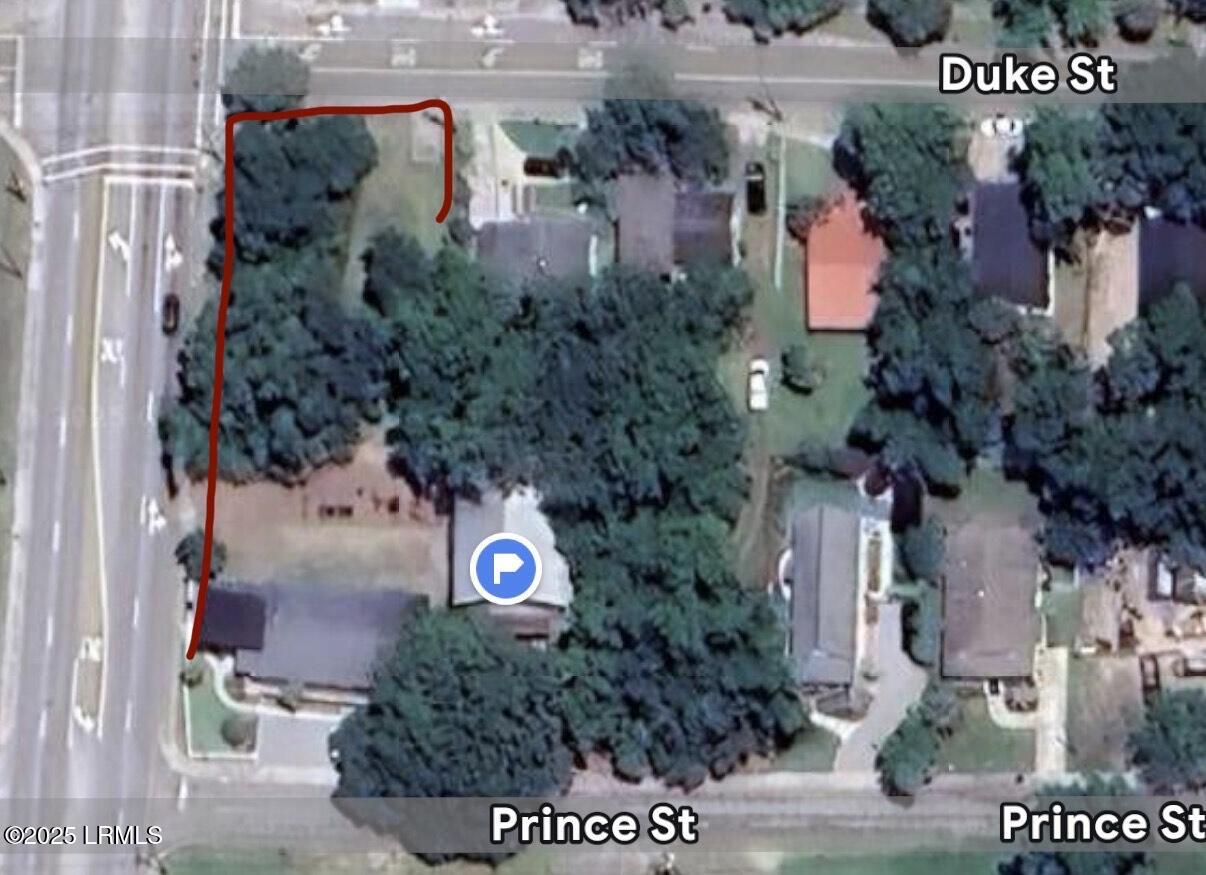 205 Ribaut Road, Unit C Beaufort, SC 29902 - Photo 9 of 9 Path from Duke St