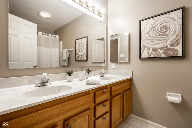 $500,000 | 11191 Timberview Drive, Fishers, IN 46037