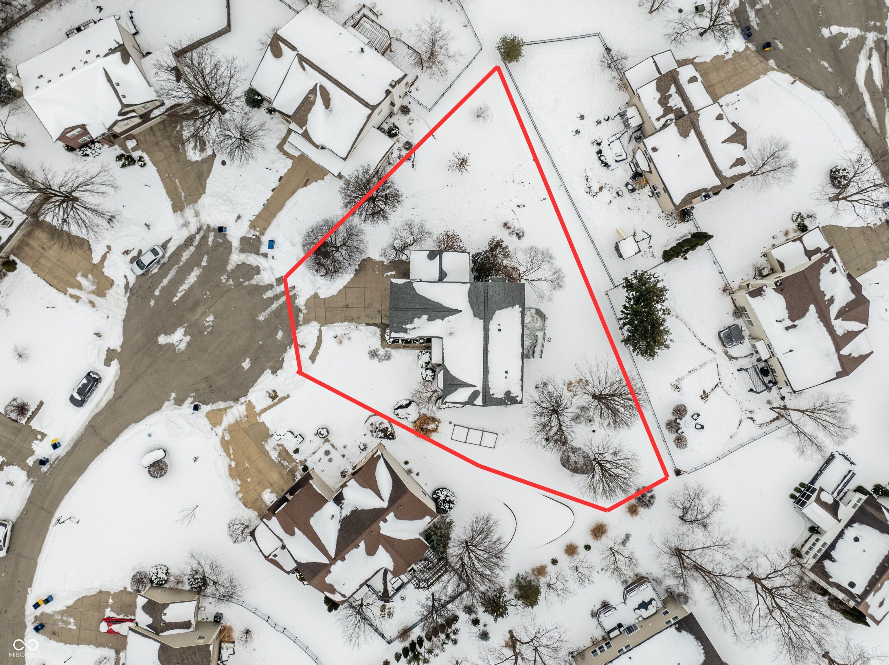 11191 Timberview Drive Fishers, IN 46037 - Photo 4 of 52