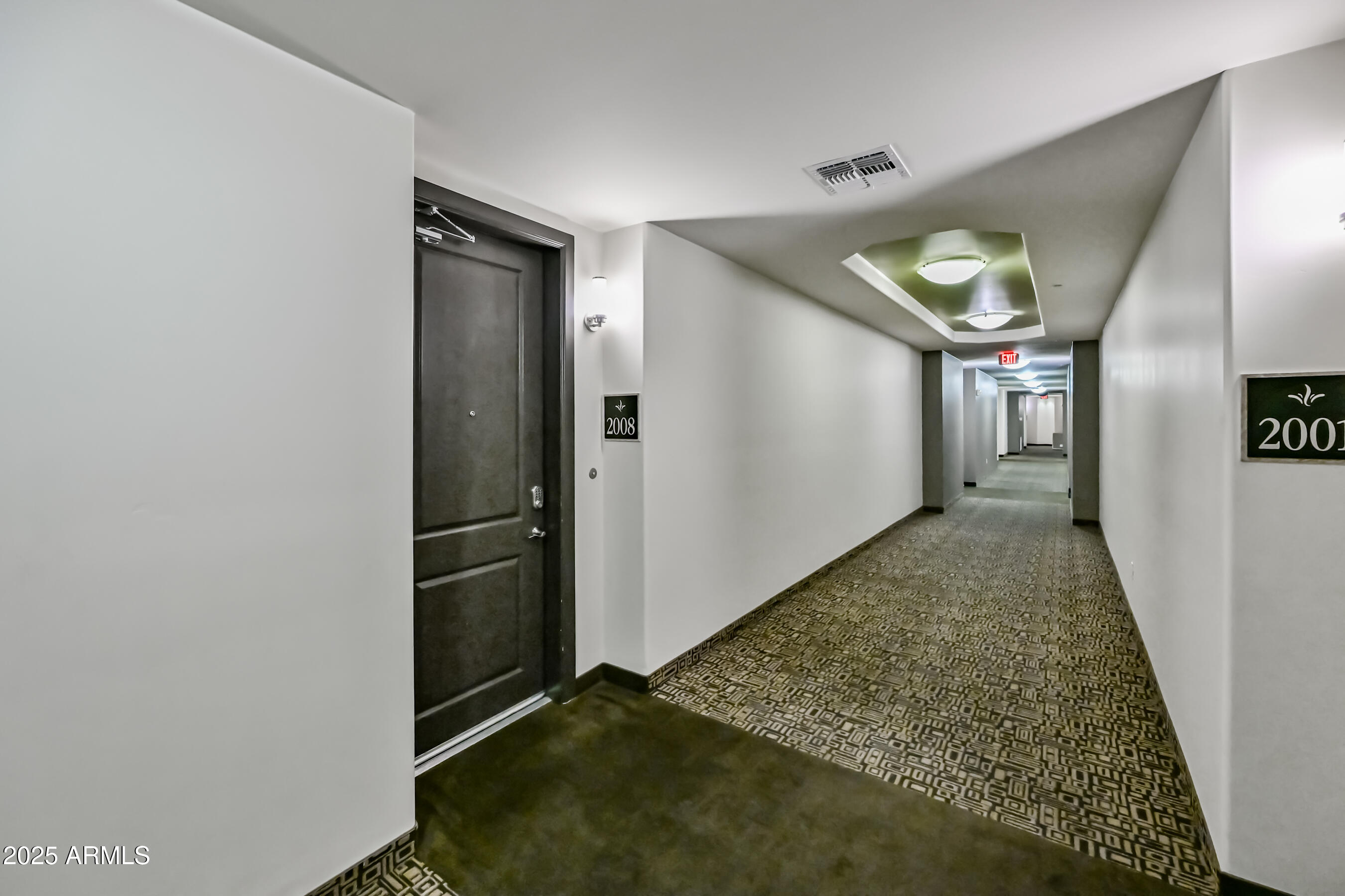 7291 North Scottsdale Road, Unit 2008 Paradise Valley, AZ 85253 - Photo 3 of 28