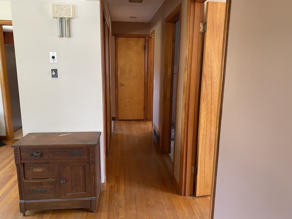 230 Straits Road Hatfield, MA 01038 - Photo 12 of 23 a view of walk in closet