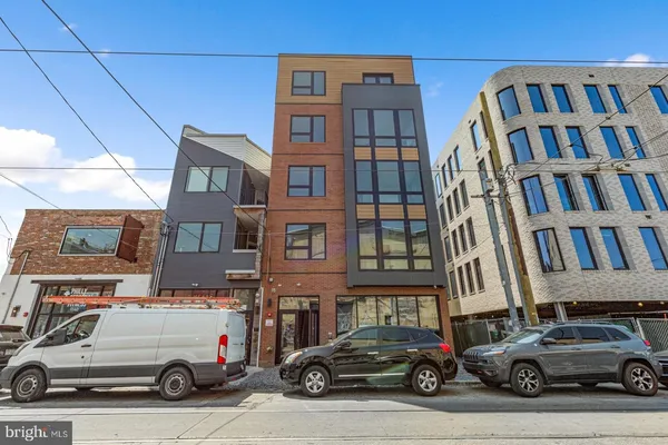 $1,995 | 1144 Frankford Avenue, Unit 301, Philadelphia, PA 19125