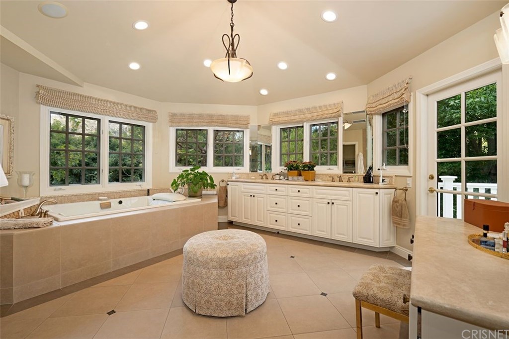 1 Cinch Road Bell Canyon, CA 91307 - Photo 26 of 46