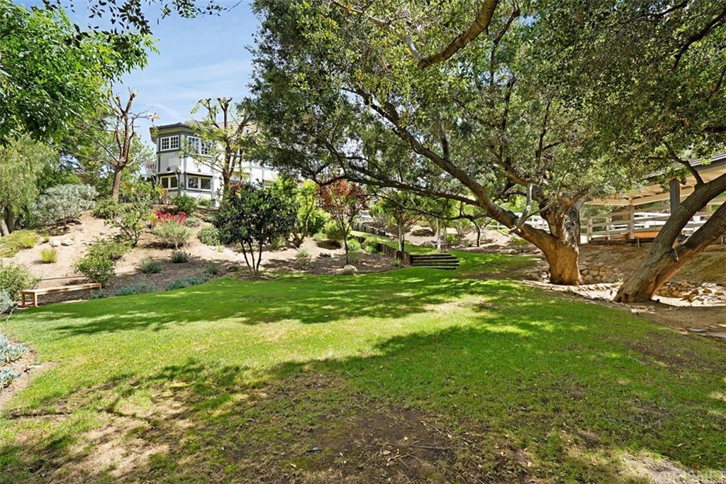 1 Cinch Road Bell Canyon, CA 91307 - Photo 39 of 46