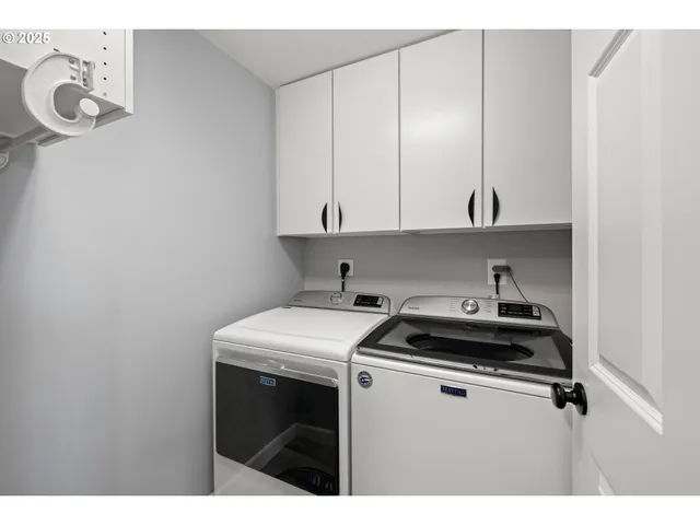 $390,000 | 1486 Northeast Market Drive, Fairview, OR 97024