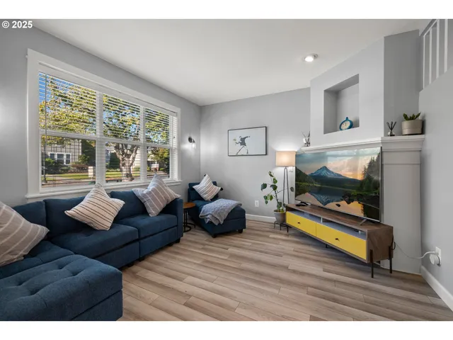 $390,000 | 1486 Northeast Market Drive, Fairview, OR 97024