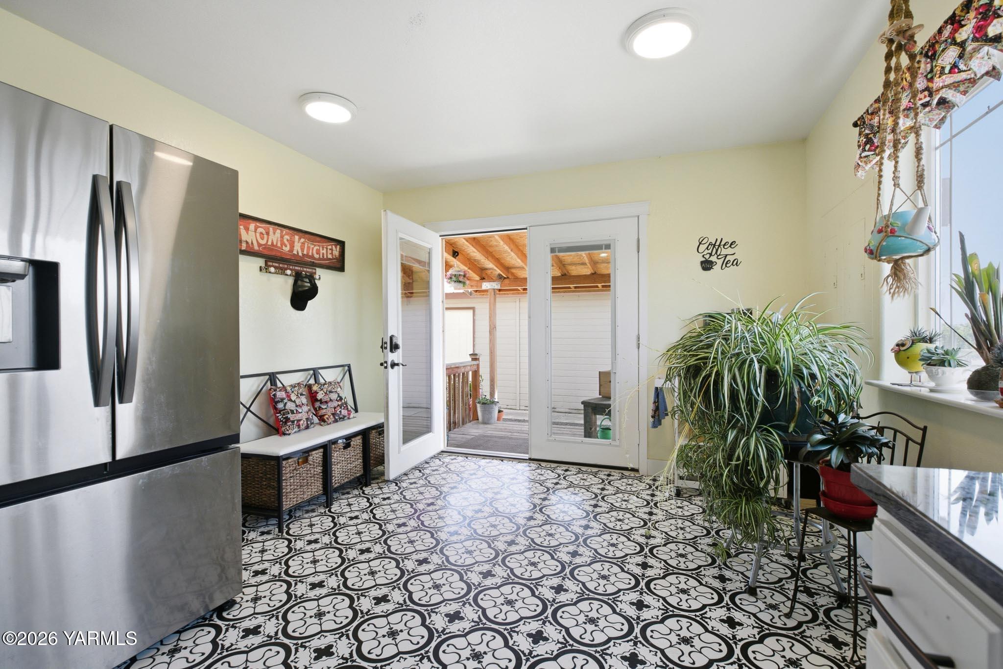 900 Slavin Road Yakima, WA 98903 - Photo 4 of 27 4 Entrance