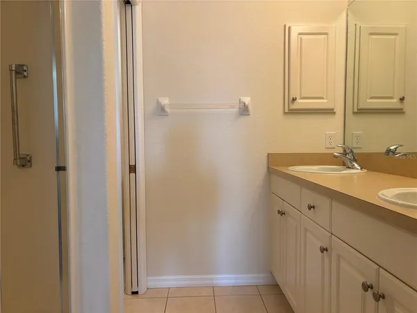 $2,995 | 150 L Pavia Boulevard, Unit 13, Venice, FL 34292