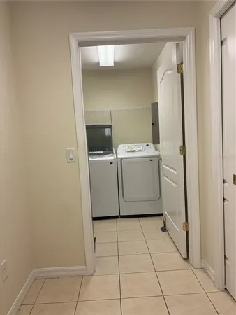 $2,995 | 150 L Pavia Boulevard, Unit 13, Venice, FL 34292