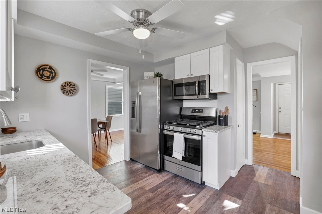 781 Quilliams Road Cleveland, OH 44121 - Photo 11 of 23