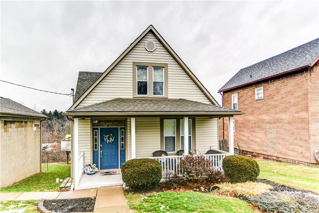 318 Spring Street Oakdale, PA 15071 - Photo 1 of 25 Gallery Image 1