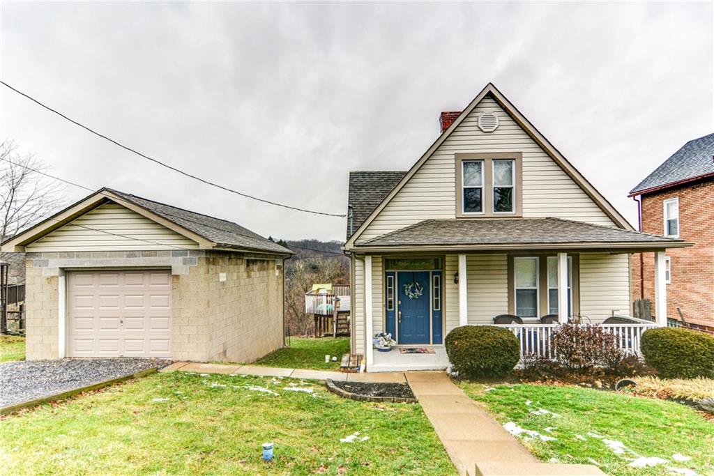 318 Spring Street Oakdale, PA 15071 - Photo 3 of 25 Gallery Image 3