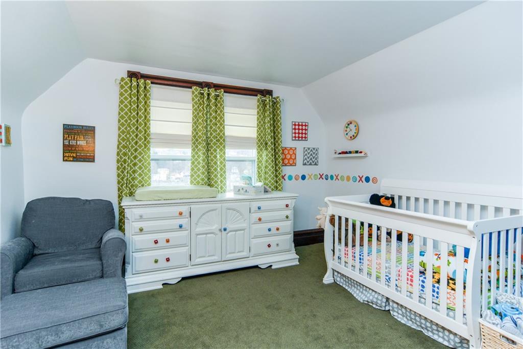 318 Spring Street Oakdale, PA 15071 - Photo 21 of 25 Gallery Image 21